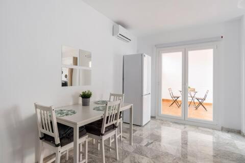 Apartamentos Torremolinos Centro 5 外观 照片